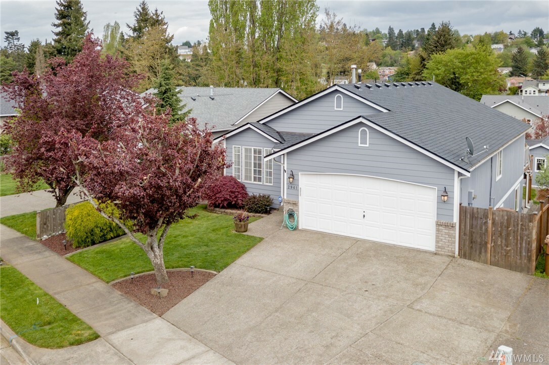 Property Photo:  2941 37th Ave NE  WA 98422 