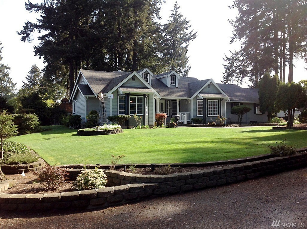 Property Photo:  9927 Farwest Dr SW  WA 98498 