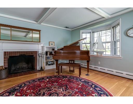Property Photo: 475 Main St MA 02043