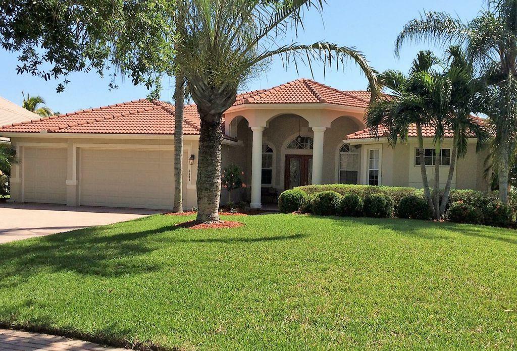 Property Photo:  4441 SW Long Bay Drive  FL 34990 