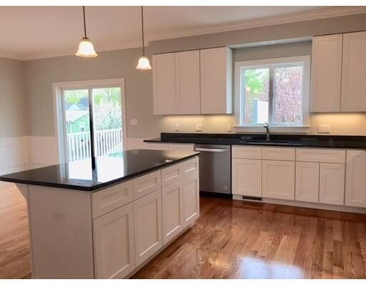 Property Photo:  29 Wadsworth Avenue 1  MA 02453 