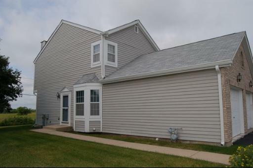 Property Photo:  474 Nicole Drive A  IL 60103 