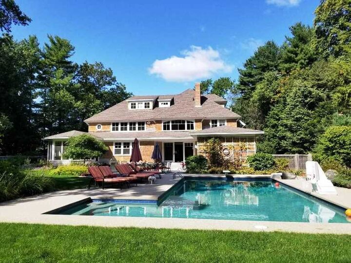 Property Photo:  84 Hickory Road  NH 03841 