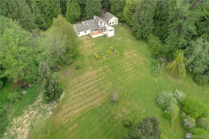 Property Photo:  9324 168th St SE  WA 98296 