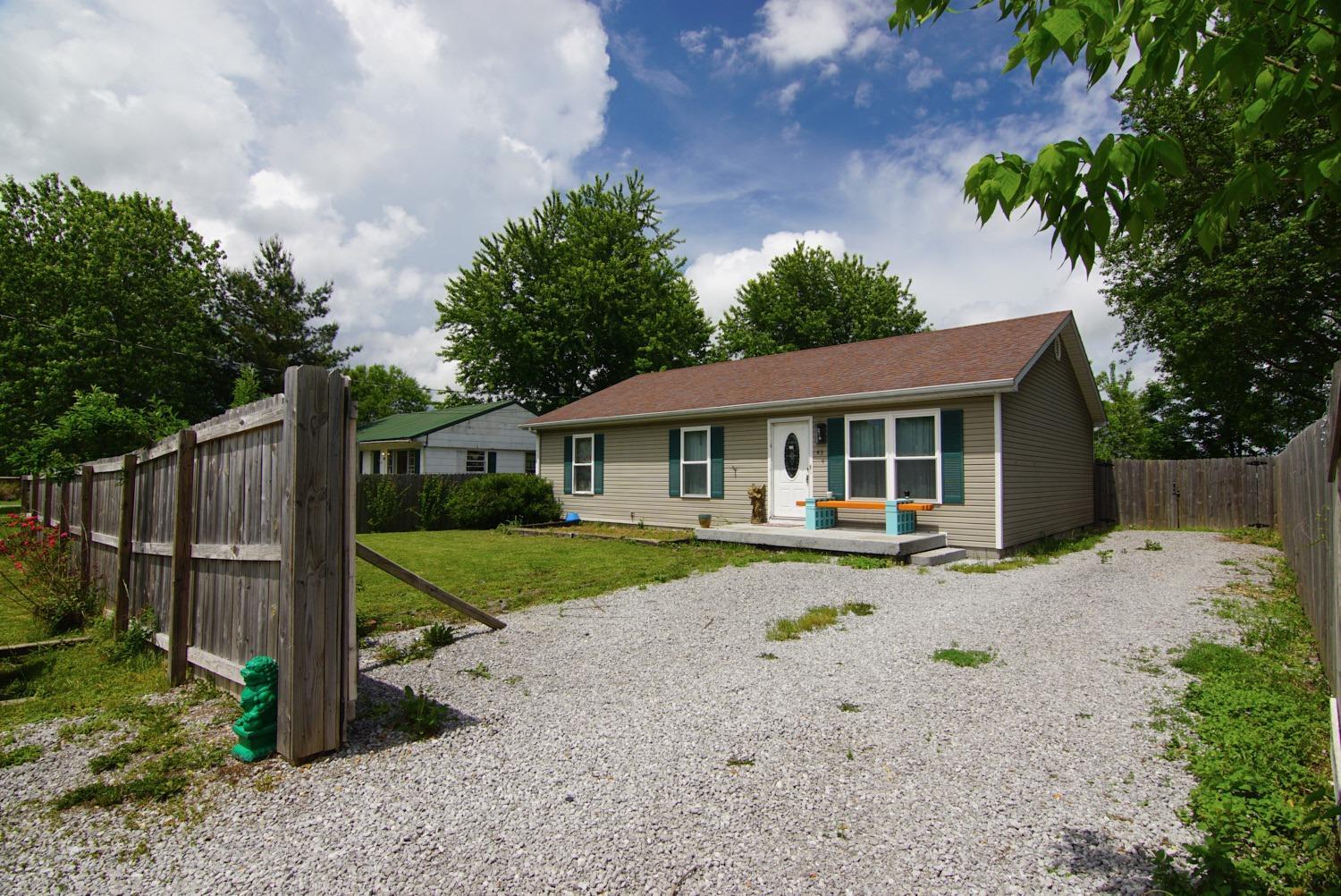 Property Photo:  43 West Eades Avenue  KY 40422 