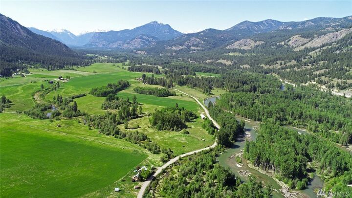 Property Photo:  770 Wolf Creek Rd  WA 98862 