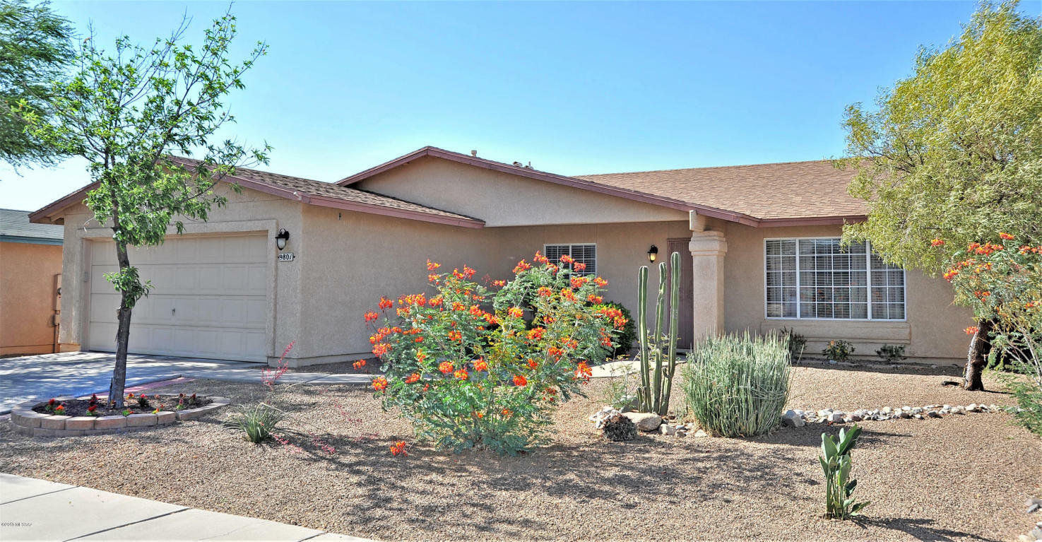 Property Photo:  9801 E Bennett Drive  AZ 85747 