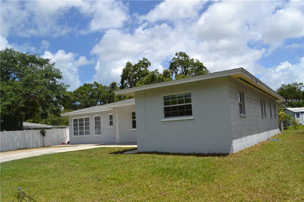 Property Photo:  3011 Wilkinson Road  FL 34231 