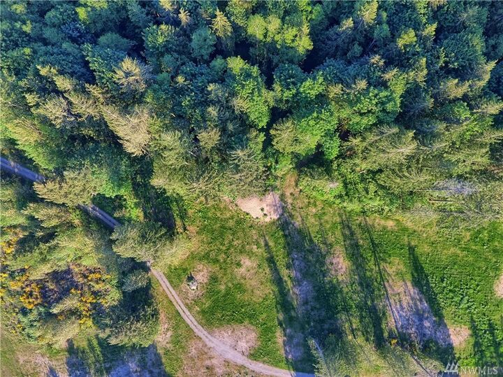 Property Photo: 8064 Ronald Ave WA 98237