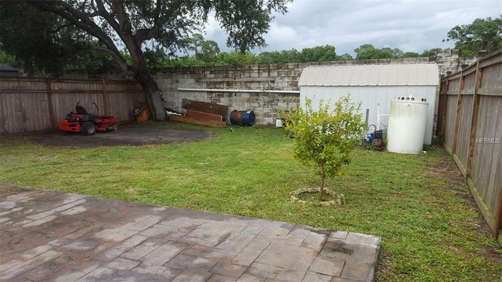 Property Photo:  1435 Honore Avenue  FL 34232 