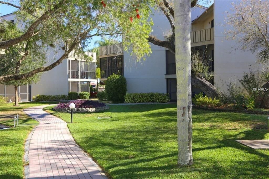 Property Photo: 6157 Midnight Pass Road E73 FL 34242