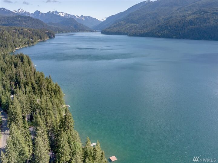 Property Photo:  3200 Via Kachess Rd  WA 98925 