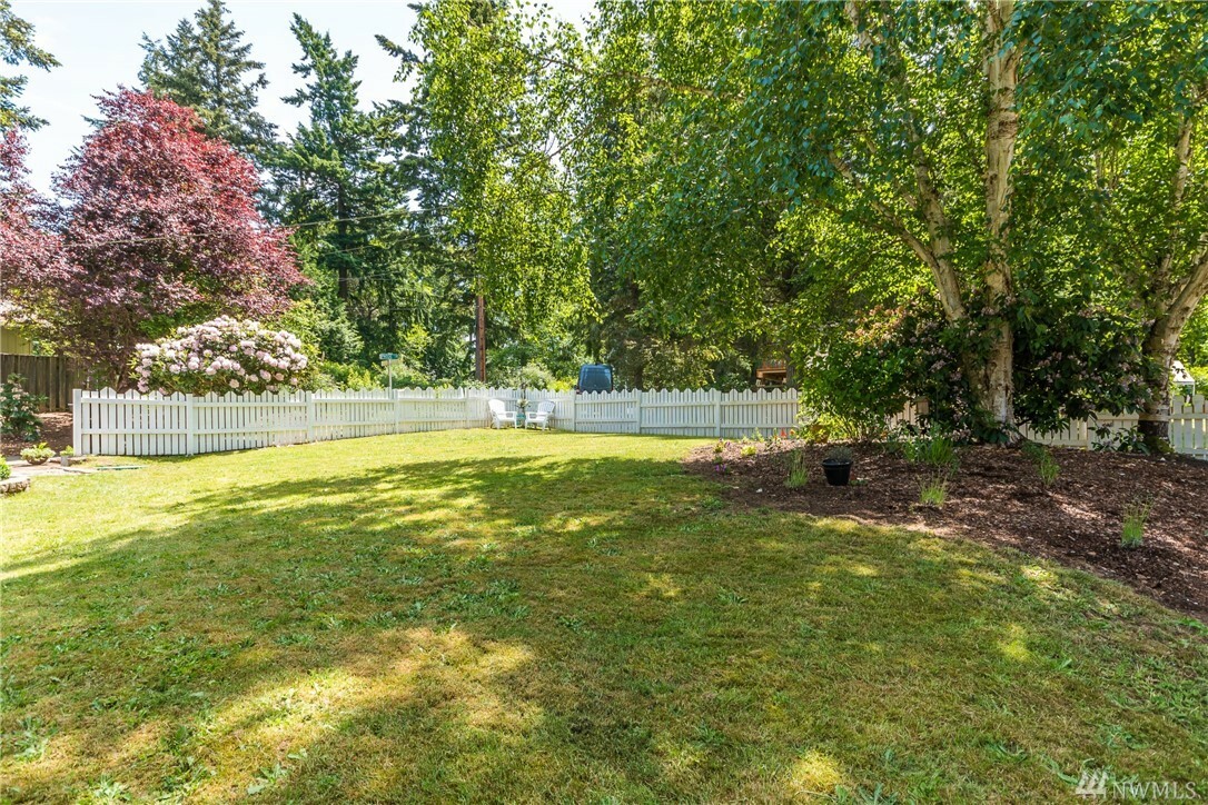 Property Photo:  3635 Kingston Ct  WA 98236 