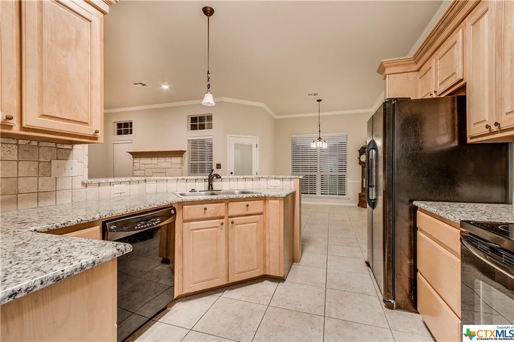 Property Photo:  706 Kelly  TX 76502 