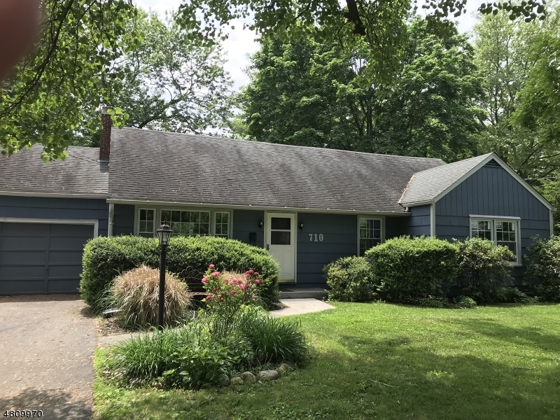 Property Photo:  710 Oxford St  NJ 07823 