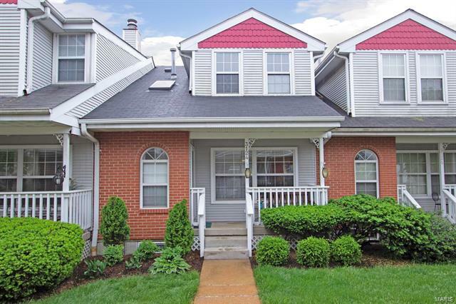 Property Photo: 3124 Park Hampton Court 63139