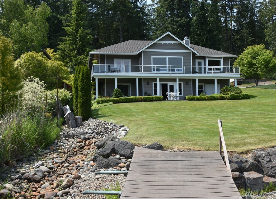 Property Photo:  210 E Westlake Dr N  WA 98524 