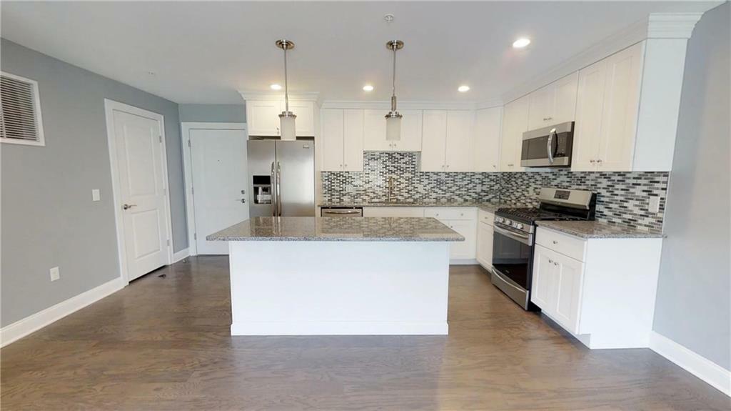 Property Photo: 1001 Main St, Unit#5 RI 02818