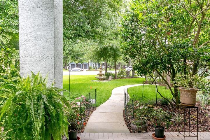 Property Photo:  9322 Saint Leger Place  FL 33544 