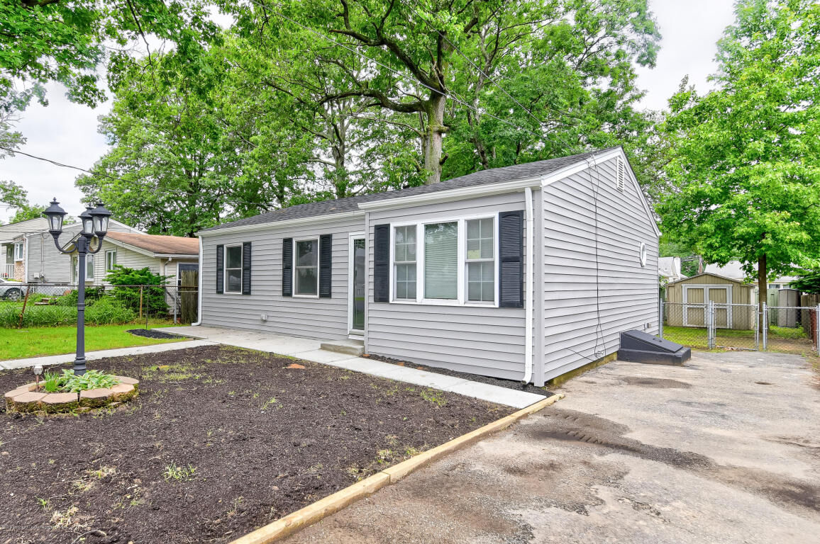 Property Photo: 828 N Concourse NJ 07747