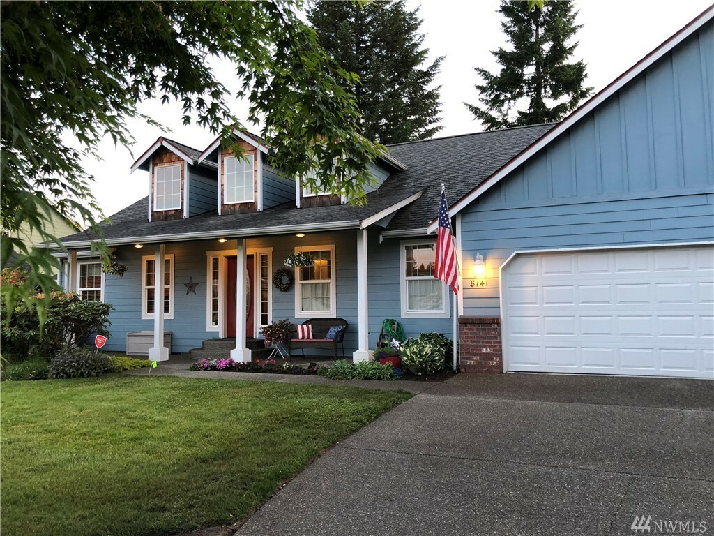 Property Photo: 8141 Pearl Ct SE WA 98501