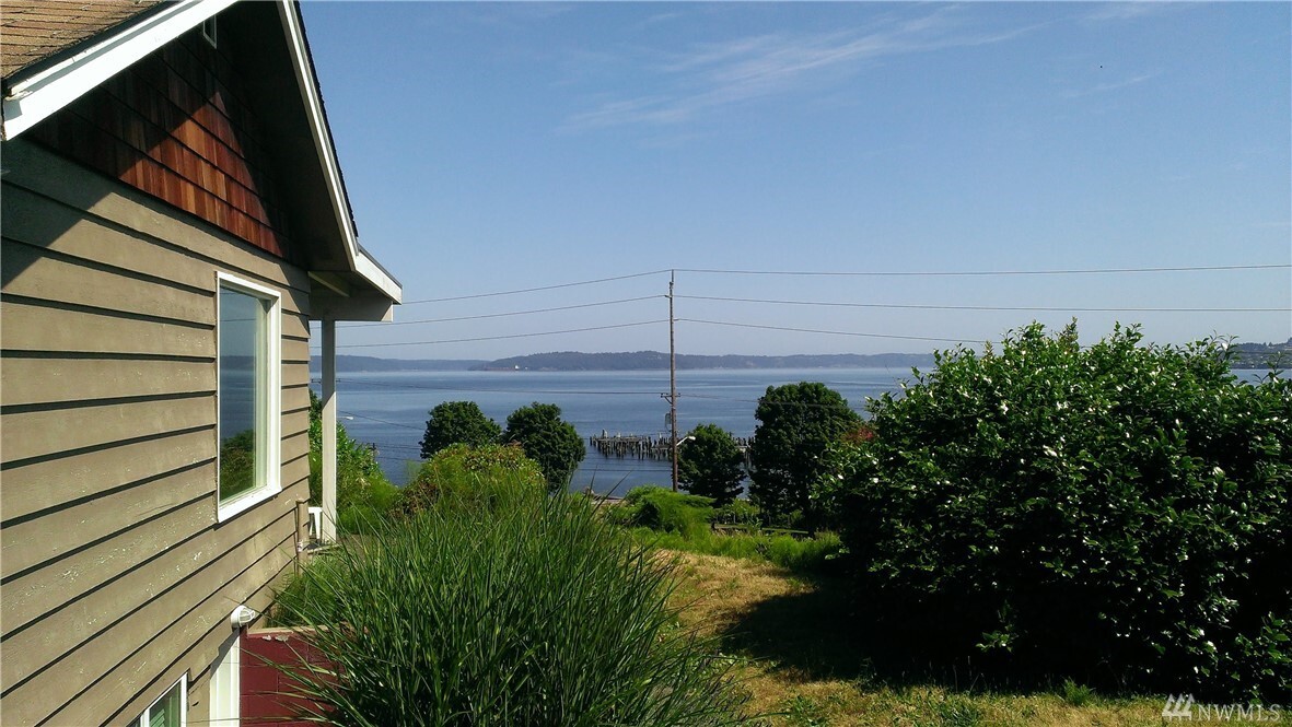 Property Photo:  2715 N 32nd Street  WA 98407 