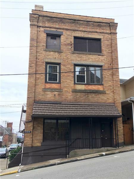 Property Photo:  401 6th St  PA 15022 