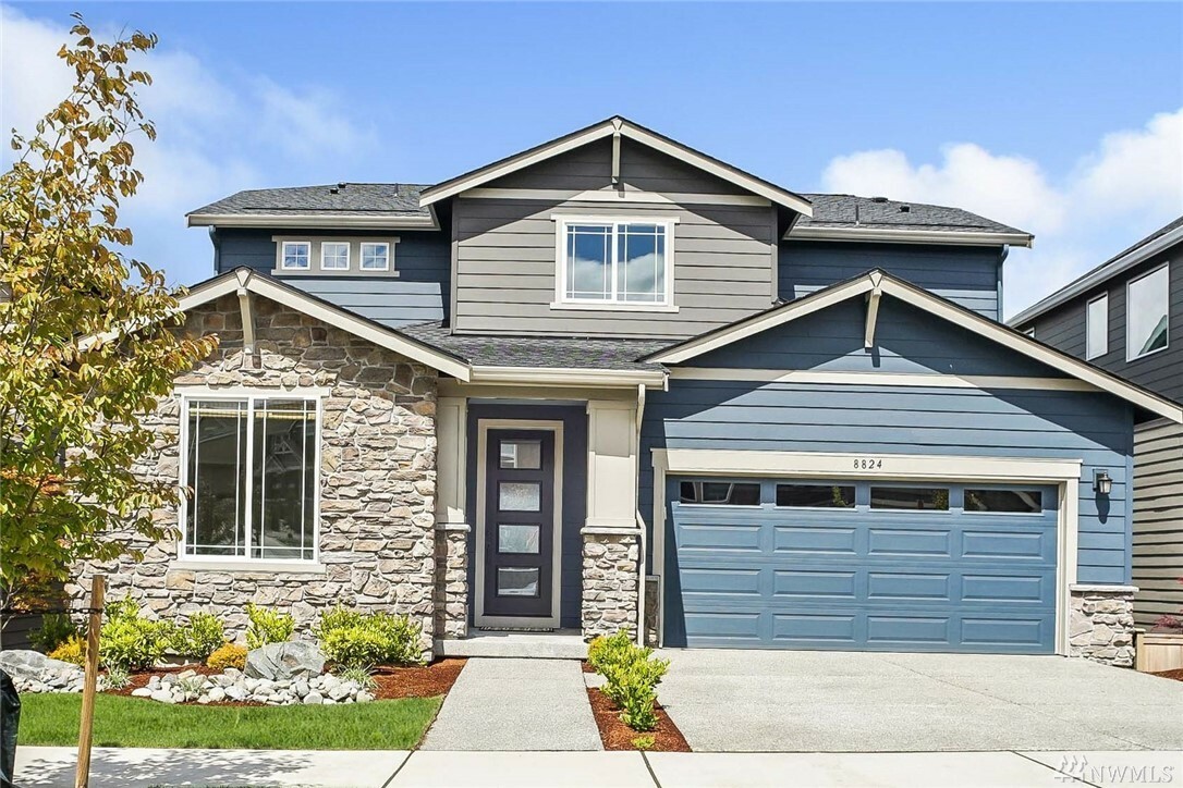 Property Photo: 8824 Wilde Ave SE WA 98065