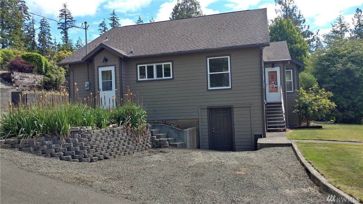 Property Photo: 202 1st Ave WA 98520