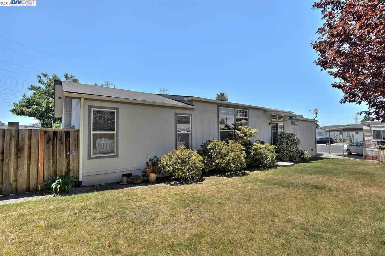 Property Photo: 315 Winnipeg Green CA 94538