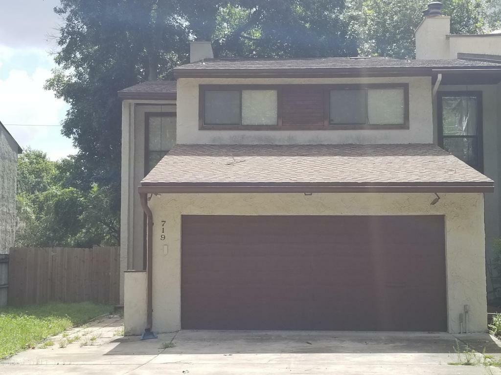 Property Photo:  719 Egret Bluff Lane  FL 32211 