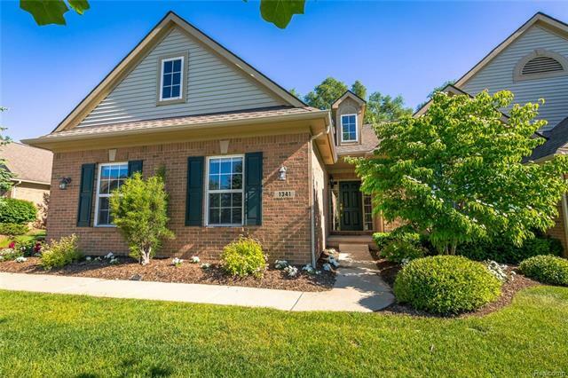 Property Photo: 1341 Waverly Drive MI 48386