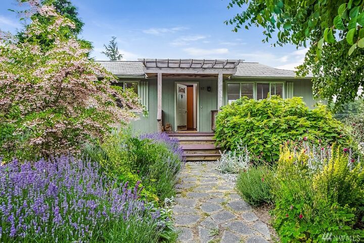 57 Kinkaid Dr  Coupeville WA 98239 photo