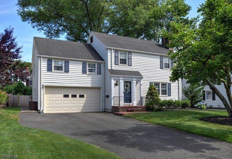 Property Photo:  748 Saint Marks Avenue  NJ 07090 