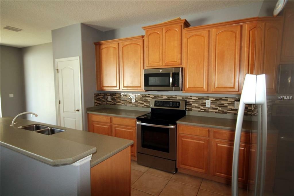 Property Photo:  531 Setting Sun Drive  FL 34787 