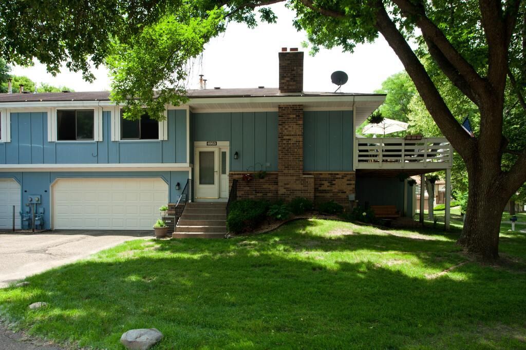 Property Photo:  6953 Macbeth Circle  MN 55125 