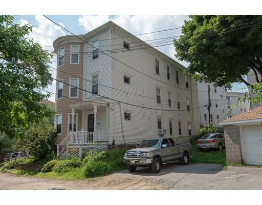 Property Photo:  2 Vernon Street Pl  MA 01613 