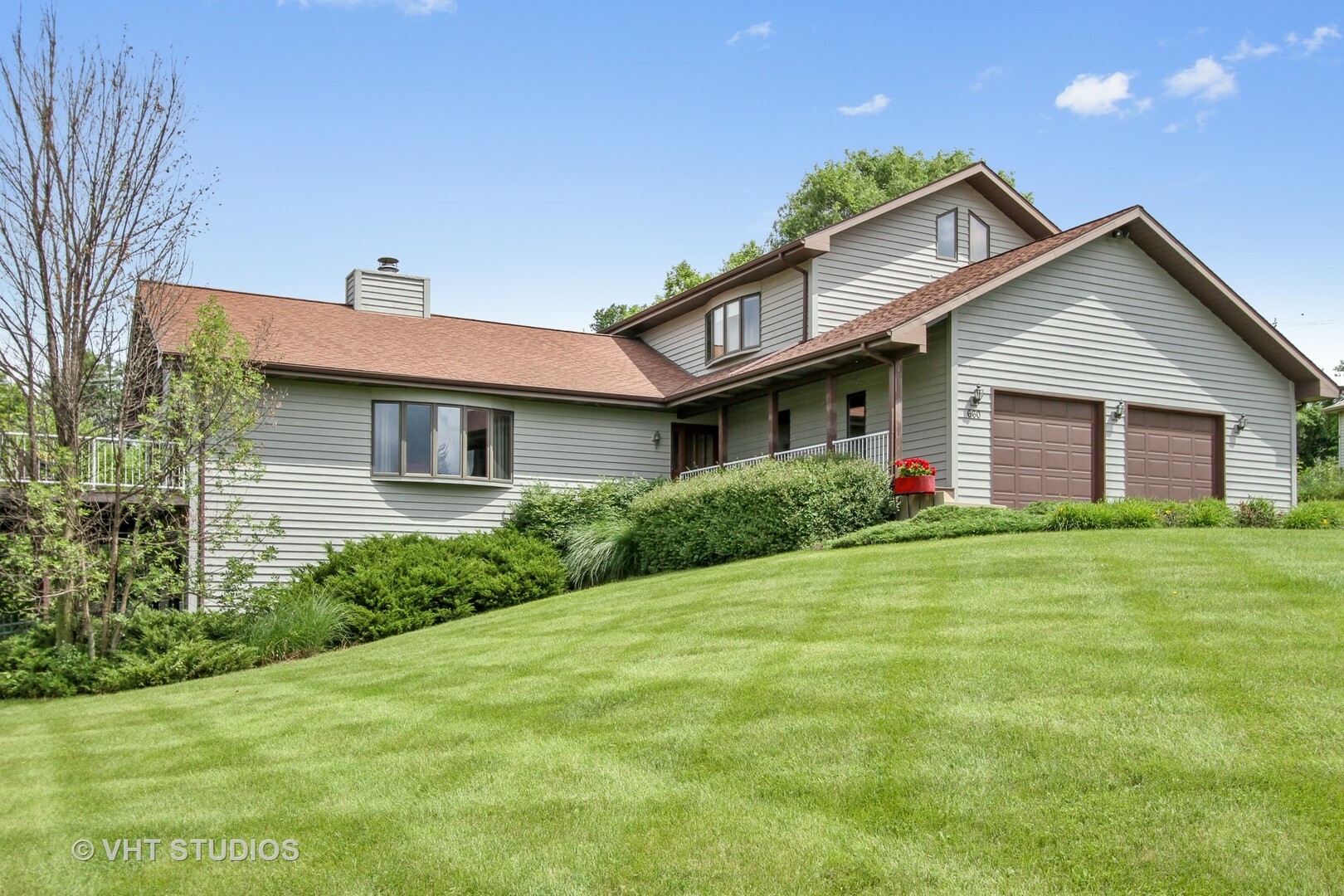 Property Photo:  660 Grand Meadow Lane  IL 60051 