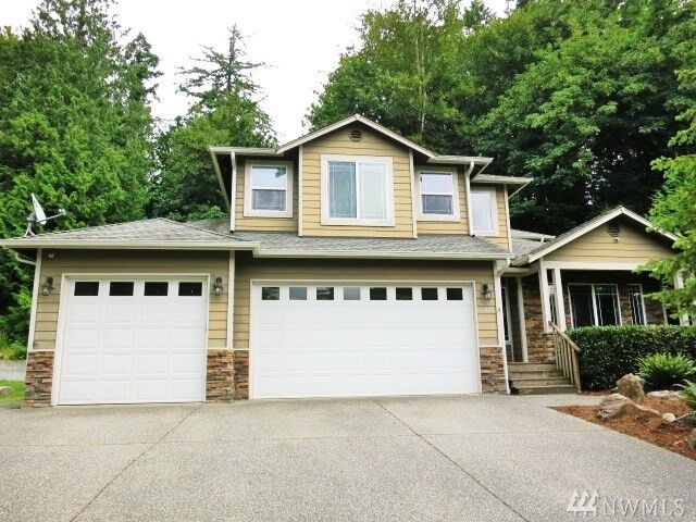 Property Photo: 12412 84th Street SE WA 98290