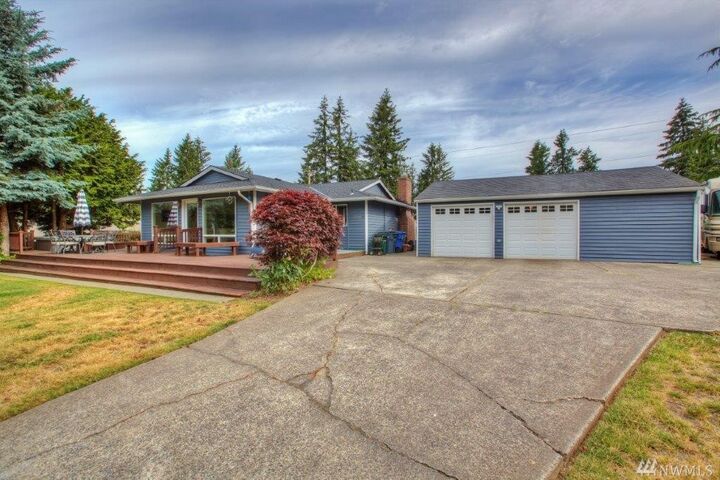 Property Photo: 17919 28th Street E WA 98391