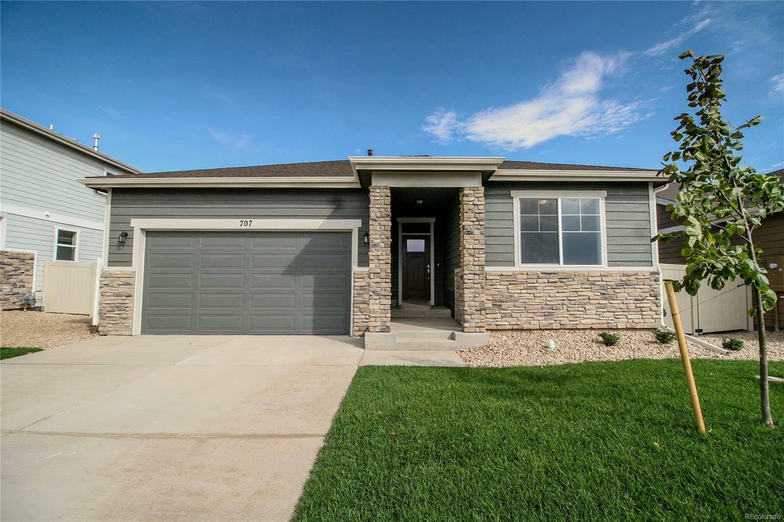 Property Photo:  707 North Country Trail  CO 80610 