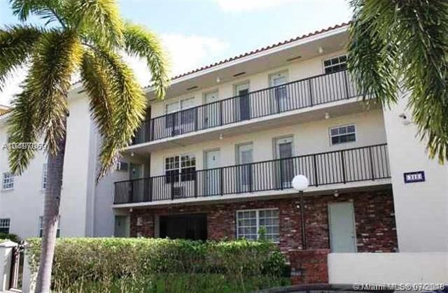 Property Photo: 318 Majorca Ave 202 FL 33134