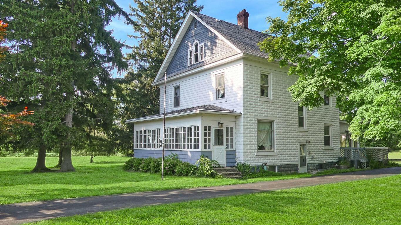 Property Photo: 5509 County Road 30 OH 43338