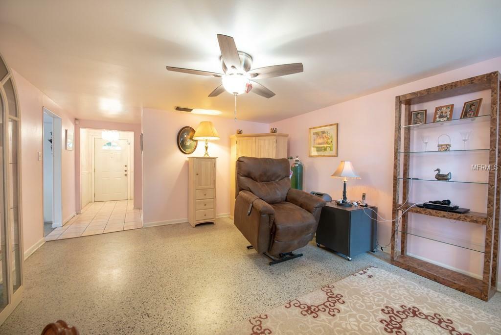 Property Photo:  2702 W Henry Avenue  FL 33614 