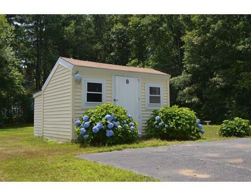 Property Photo: 8 Silverbirch Rd MA 01821