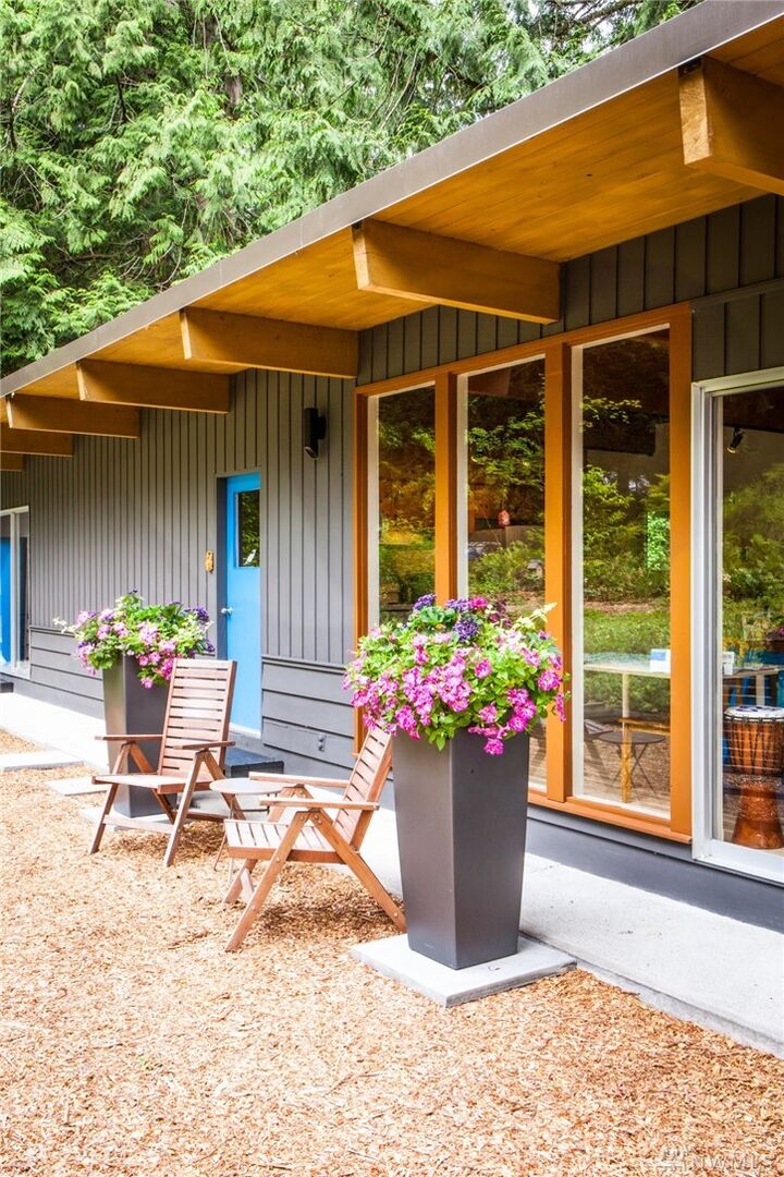 Property Photo:  129 Monte Drive  WA 98281 