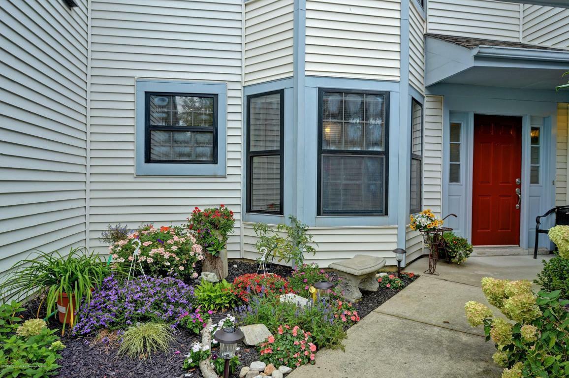 Property Photo:  40 Rawson Circle  NJ 07712 