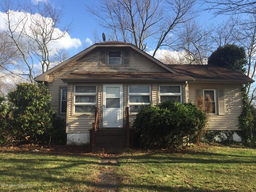Property Photo:  3016 W Bangs Avenue  NJ 07753 