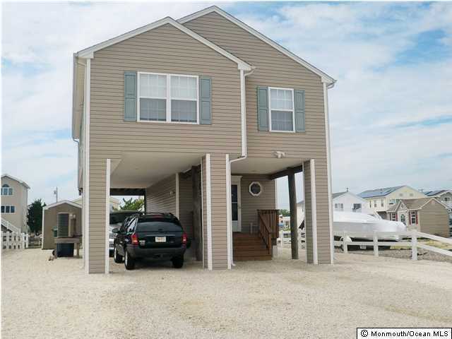 Property Photo: 12 S Miami Drive NJ 08087