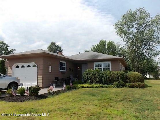 Property Photo: 355 Barbados Drive NJ 08757